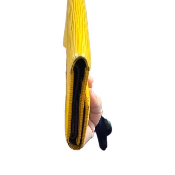 Louis Vuitton Yellow Epi Portefeuille Tresor Leather Trifold Wallet ( GREAT COND - Picture 5 of 14